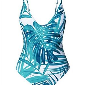One-piece bathing suit
